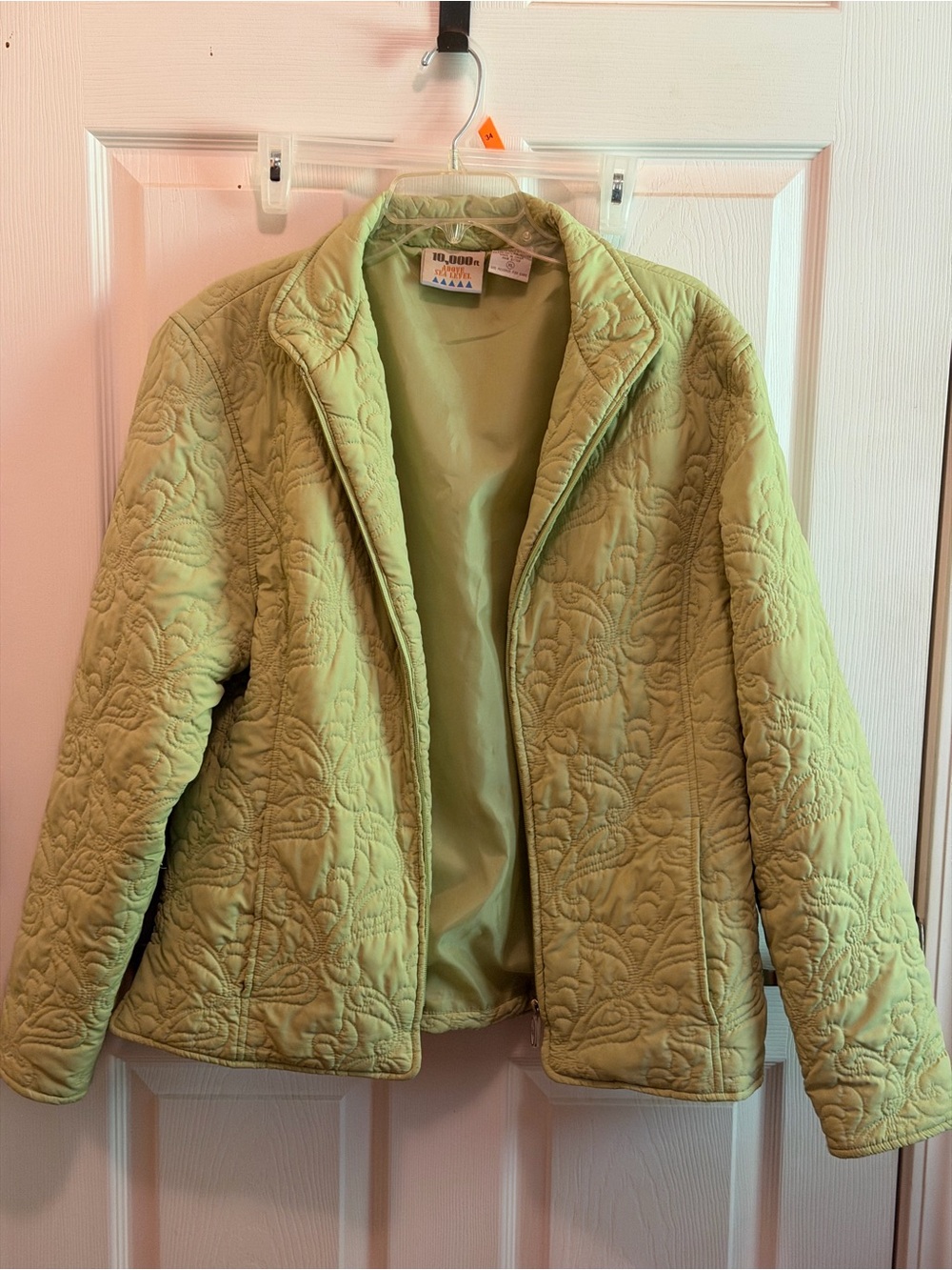 Kensie Quilted Light Green Floral-Pattern Puffer Jacket